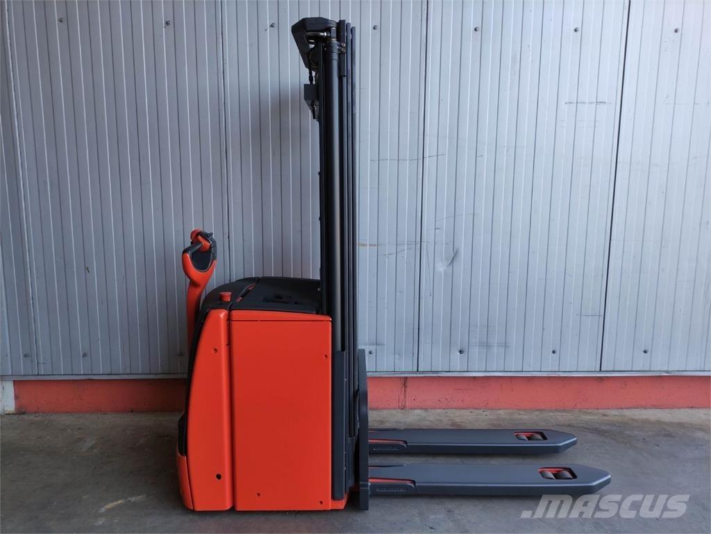 Linde L16-1173 (LACK NEU) 行走控制式堆積機