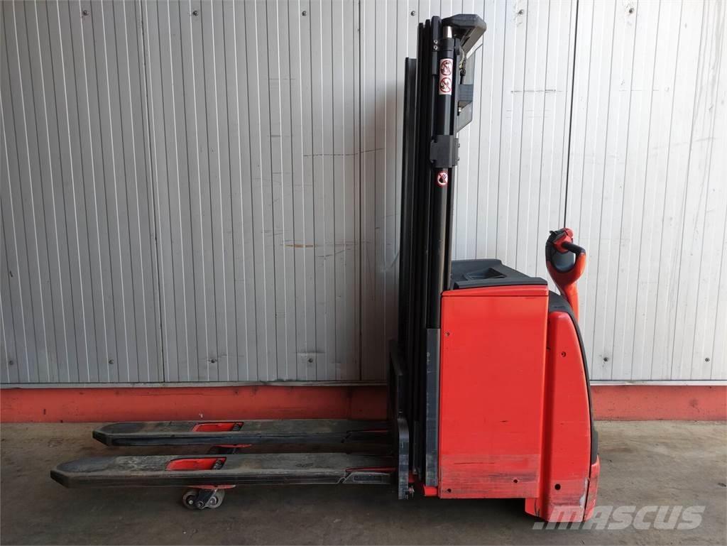 Linde L16i-1173 行走控制式堆積機
