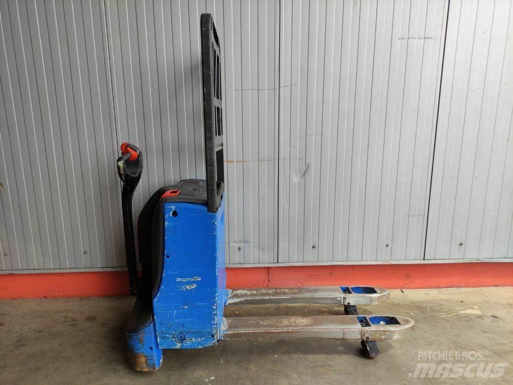 Linde T16 低架升降機