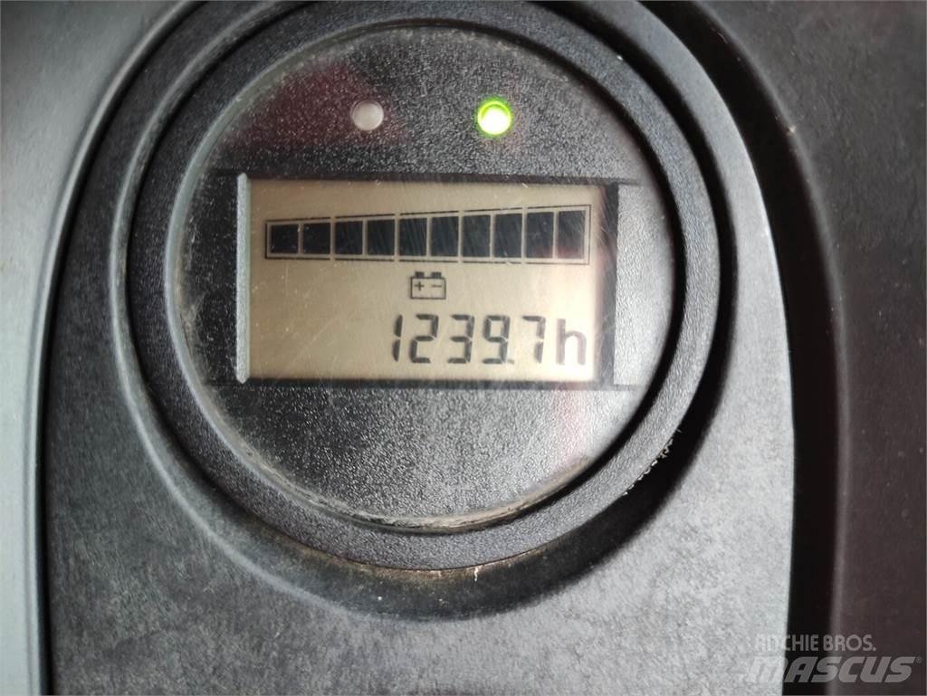 Linde T16-1152 低架升降機