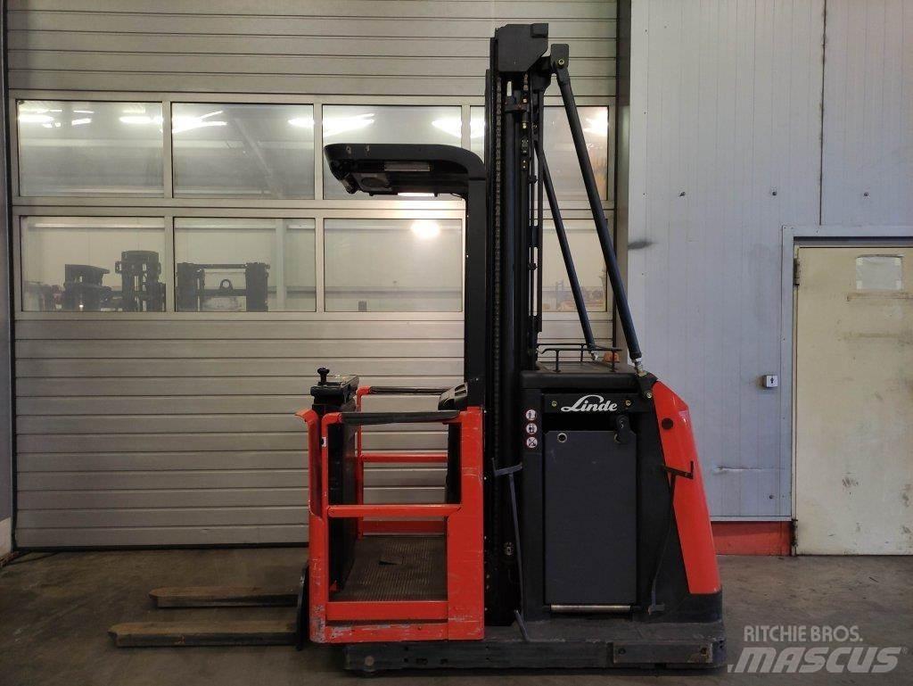 Linde V11 高舉式裝載機