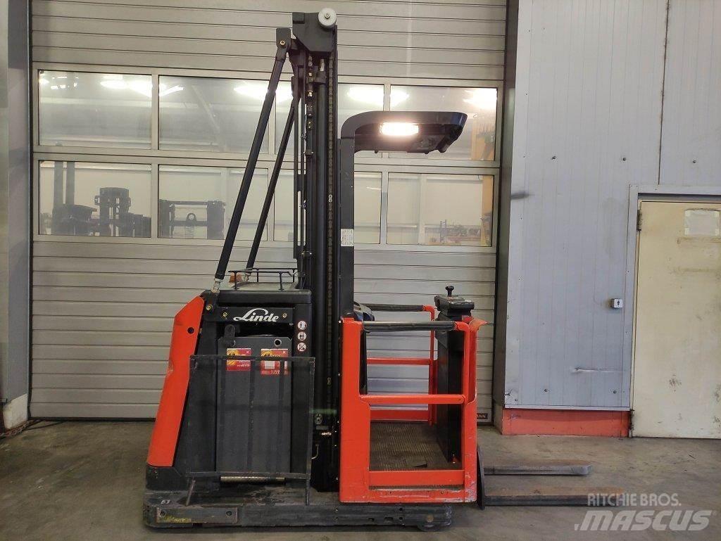 Linde V11 高舉式裝載機