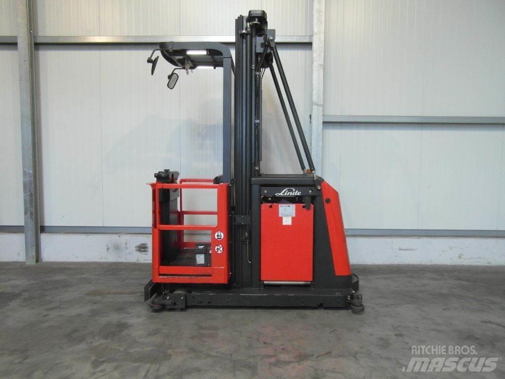 Linde V12 高舉式裝載機