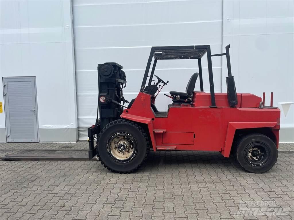  O&amp;K V80 柴油卡車