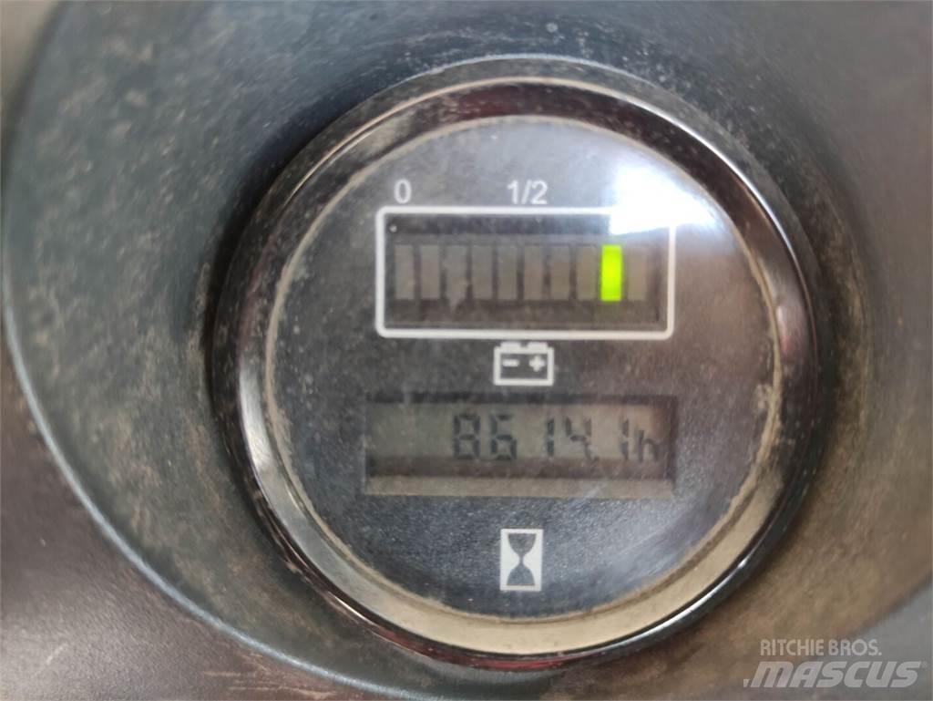 Still FV-Xi-16 行走控制式堆積機
