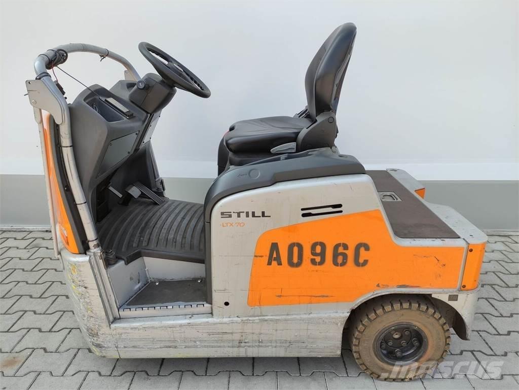 Still LTX-70 牽引車