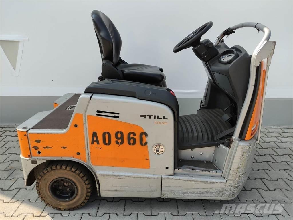 Still LTX-70 牽引車