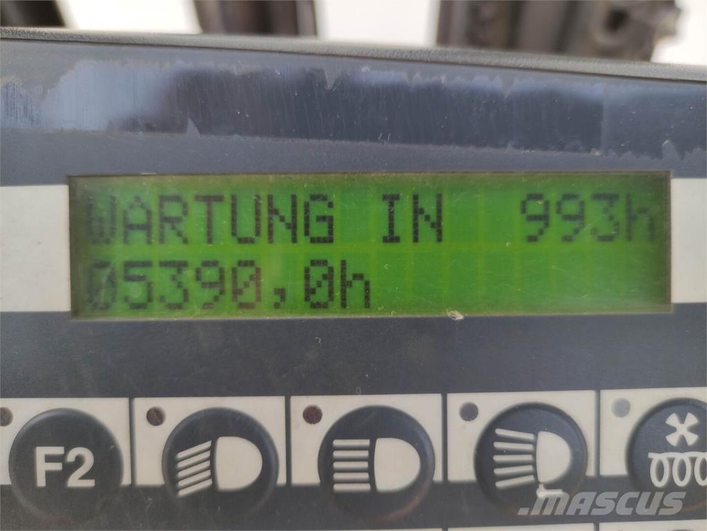 Still R20-16 電動堆高機