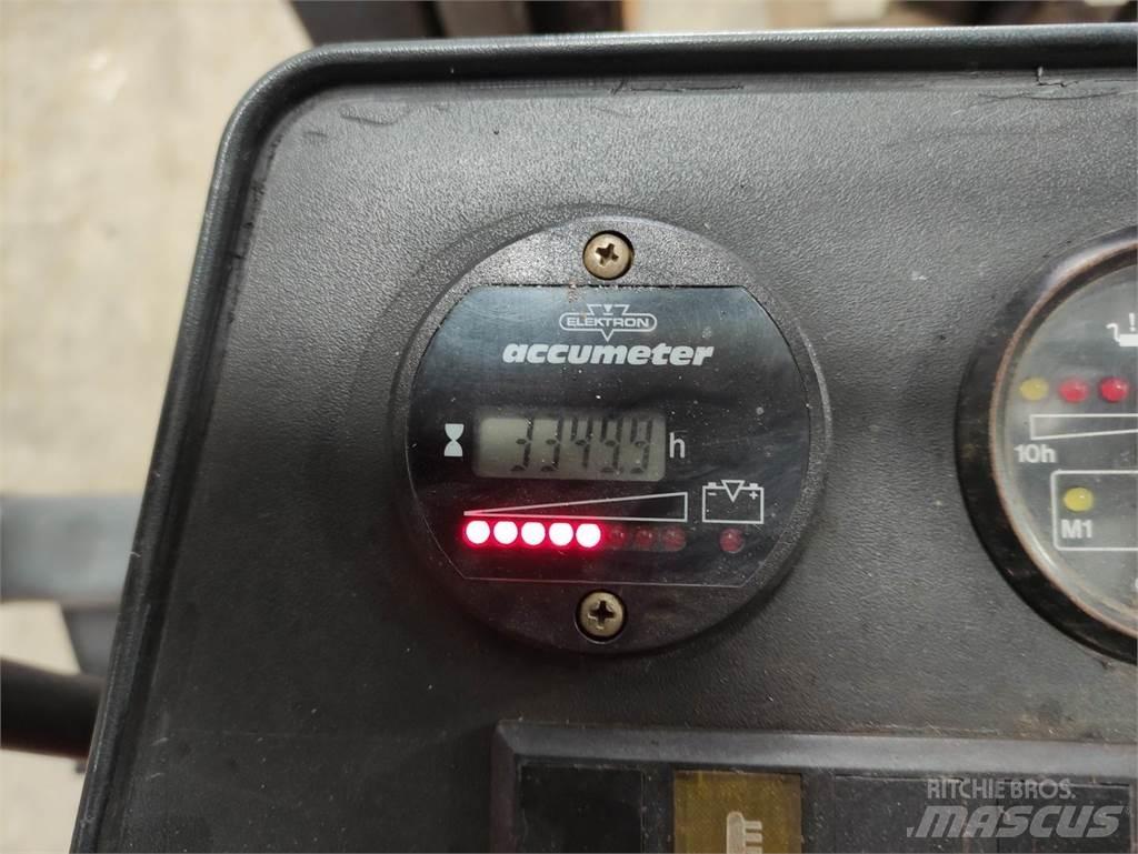 Still R20-18 電動堆高機