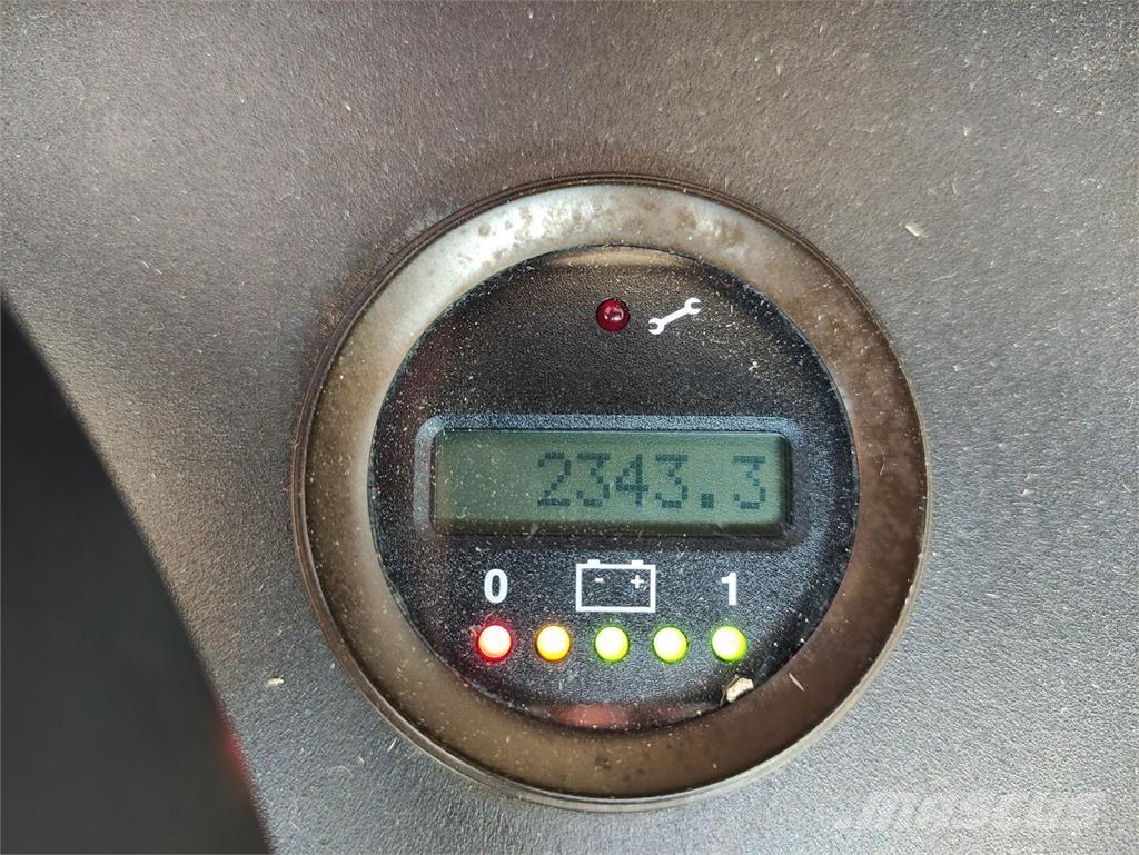 Stöcklin EFP30XXL 低架升降機