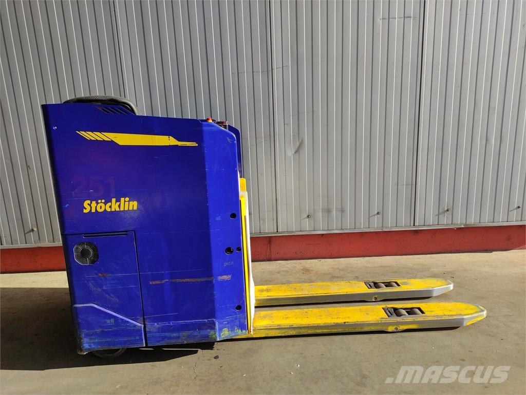 Stöcklin EFP30XXL 低架升降機