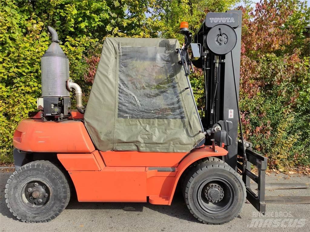 Toyota 50-5FD60 柴油卡車