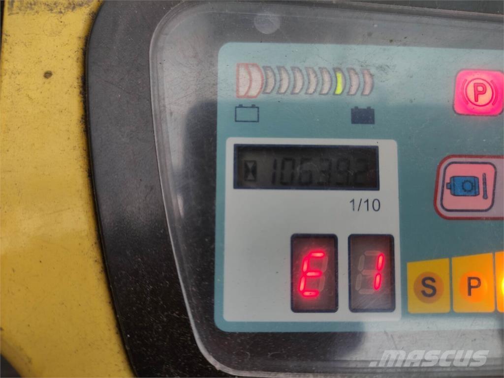 Toyota 7FBEF15 電動堆高機