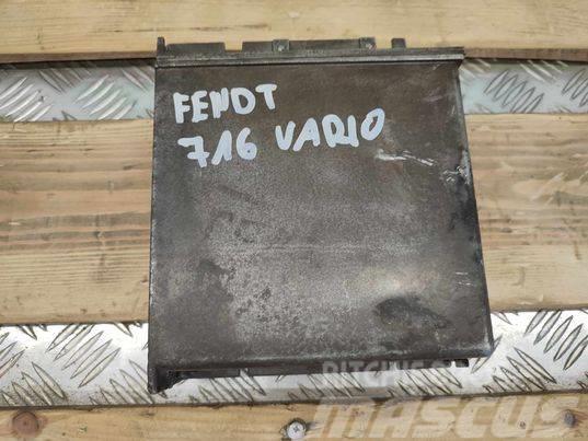 Fendt 716 Vario driver 電子設備