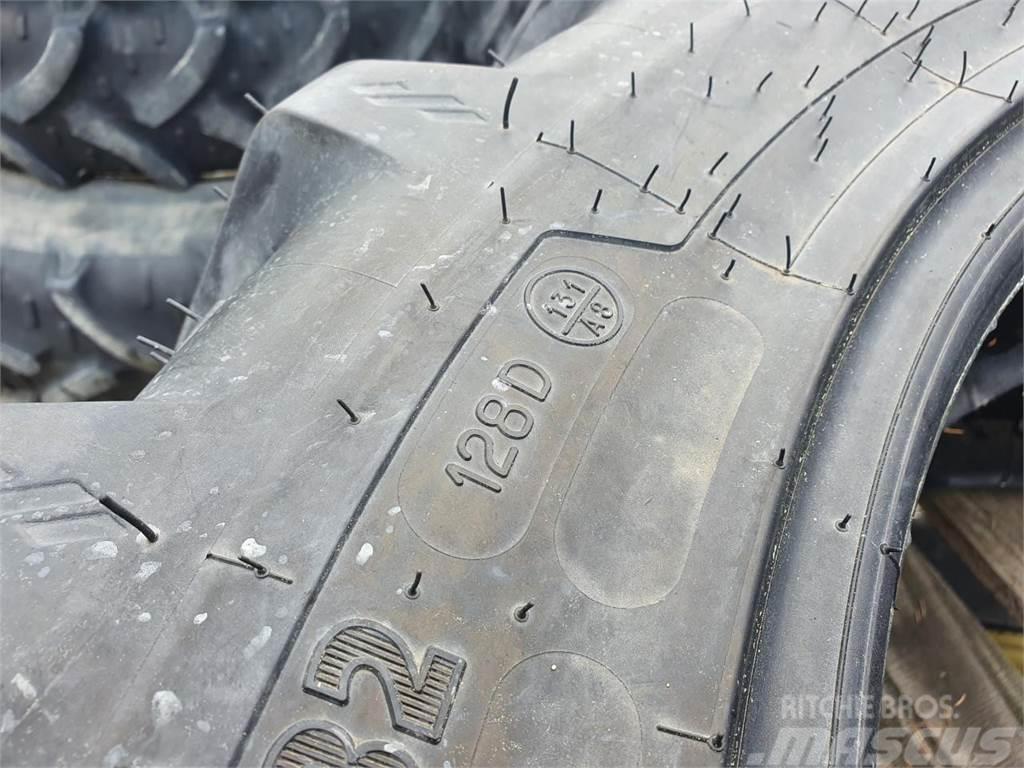 Kleber 230/95R32 x2 輪胎、車輪和輪圈