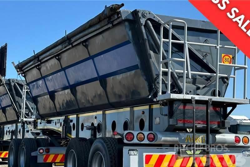 Afrit MAY MADNESS SALE: 2017 AFRIT 40M3 SIDE TIPPER 其他拖車