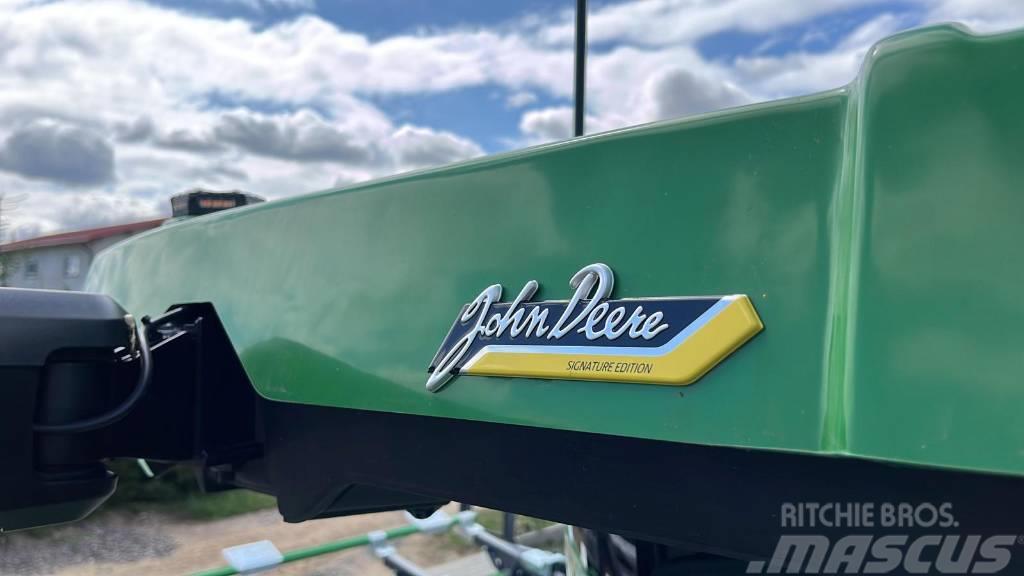 John Deere X9 1100 聯合收穫機