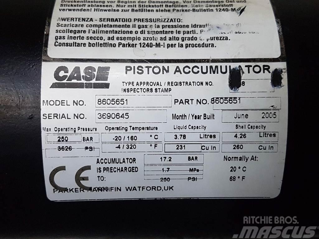 CASE 621D-8605651-Accumulator/Hydrospeicher 油壓
