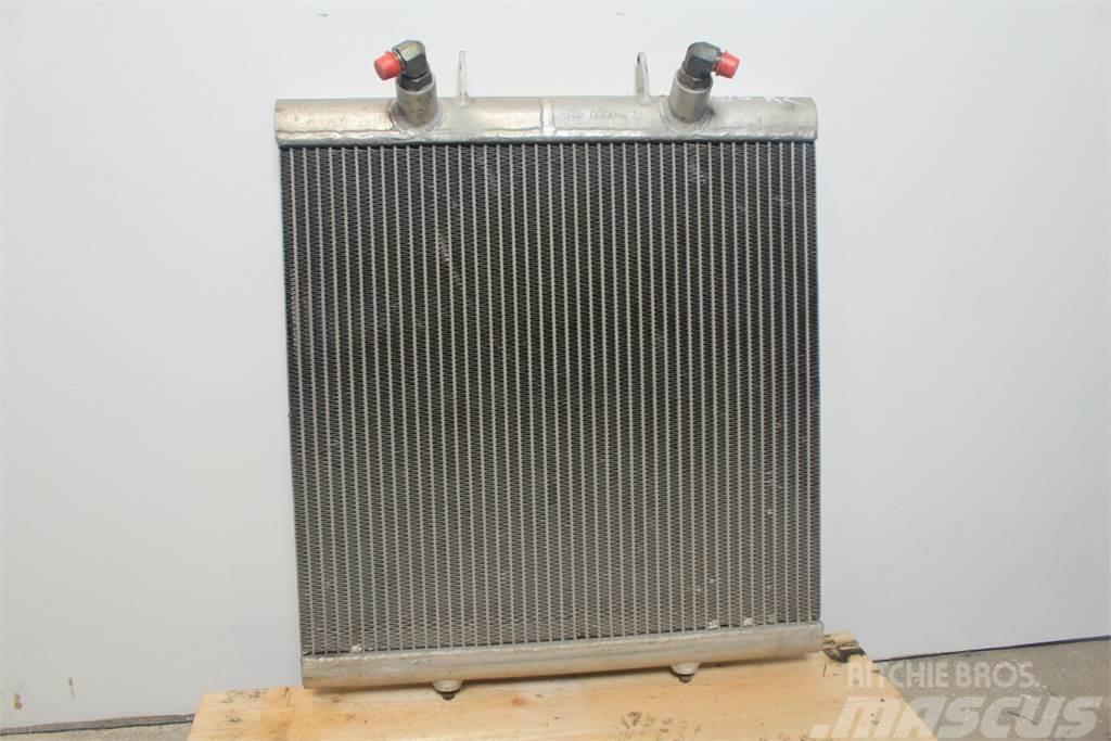 Renault Ares 816 Oil Cooler 引擎/發動機