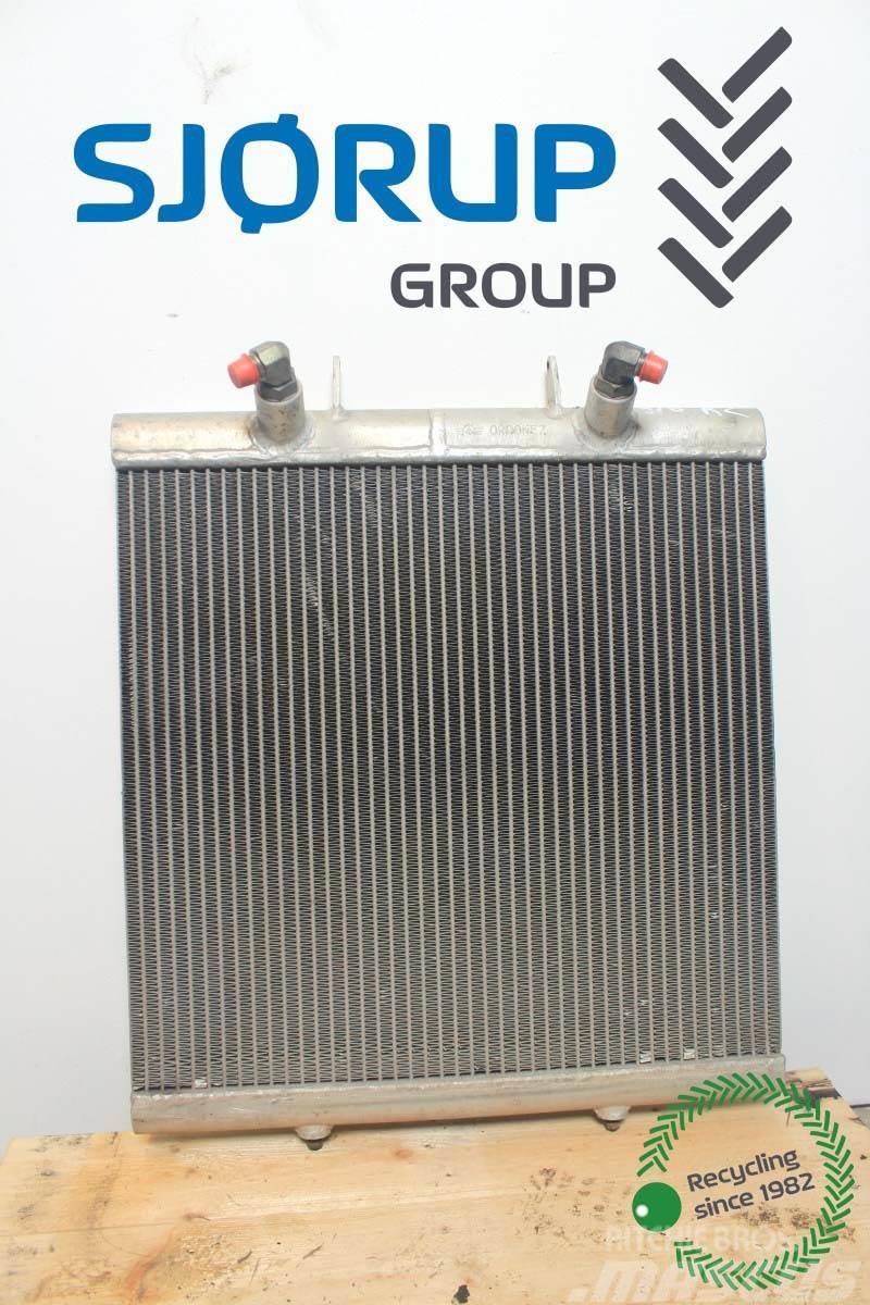 Renault Ares 816 Oil Cooler 引擎/發動機