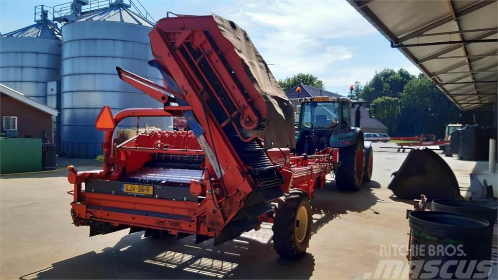 Grimme DL1500 Uienlader 馬鈴薯收穫機和挖掘機