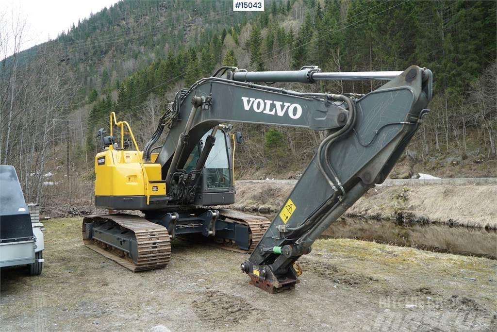 Volvo ECR235DL Excavator w/ bucket and rotor tilt. 履帶式 挖土機/掘鑿機/挖掘機