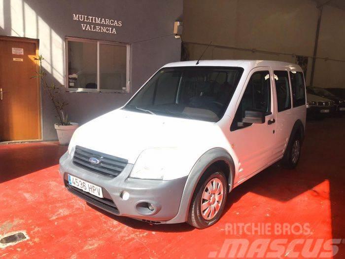 Ford Connect Comercial FT 220 Kombi B. Corta L1 Ambient 廂式貨物運輸車