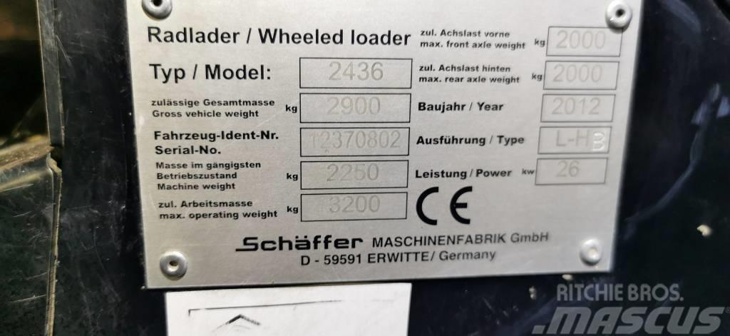 Schäffer 2436 多功能裝載機