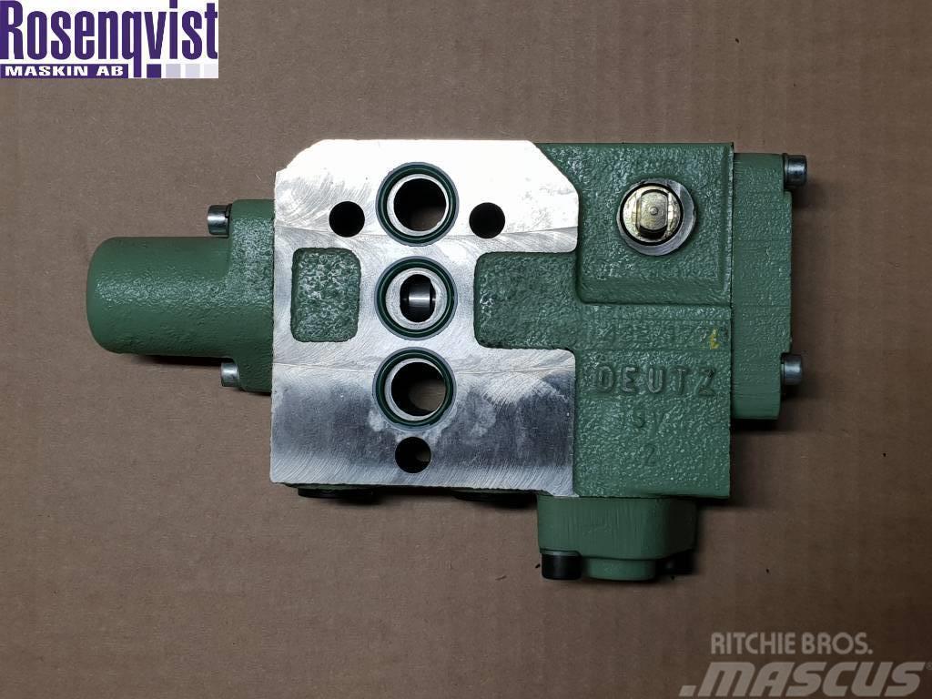 Deutz-Fahr Spool valve 04358546, 0435 8546, 4358546 油壓