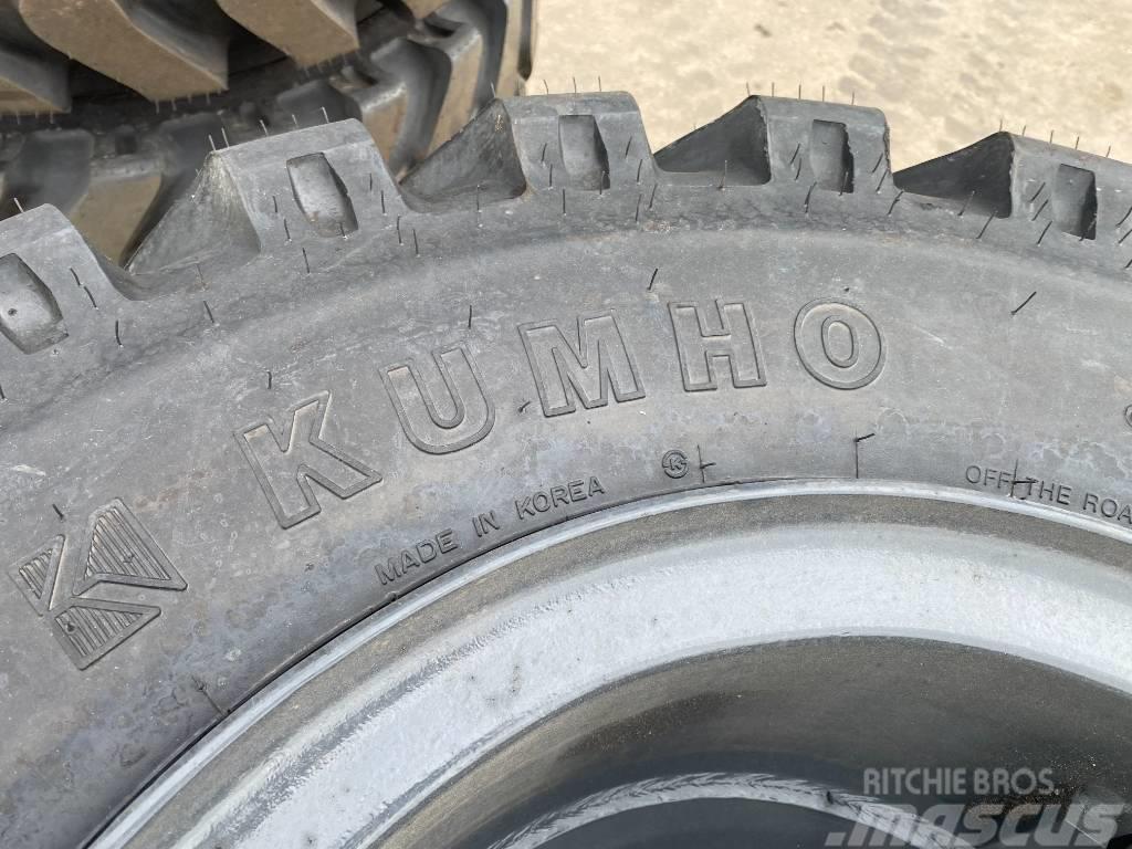 Kumho 10,00-20 輪胎、車輪和輪圈