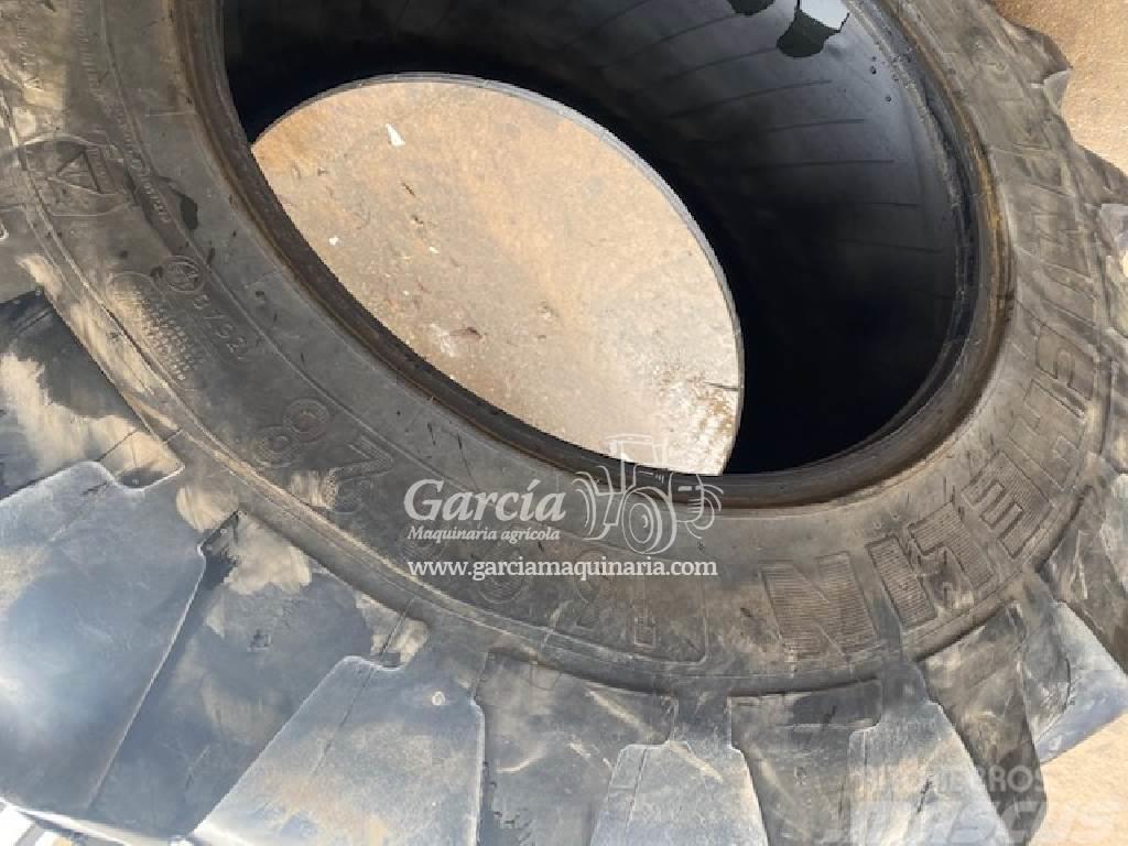 Michelin 16.9 R28 輪胎、車輪和輪圈