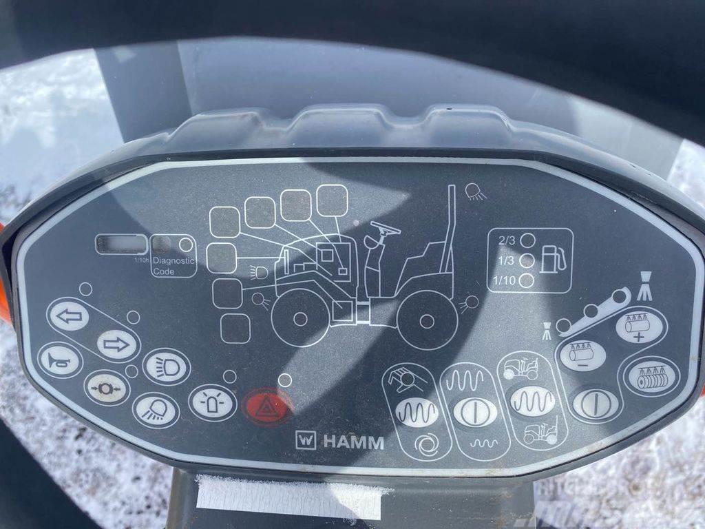 Hamm HD10 VV Double Drum Roller 單輪滾壓機