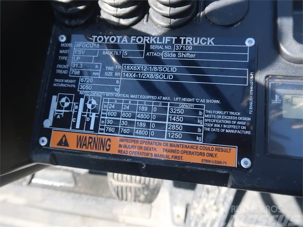 Toyota 8FGCU18 液化石油氣LPG卡車