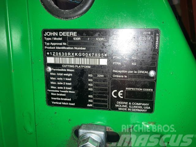 John Deere S670I 聯合收穫機