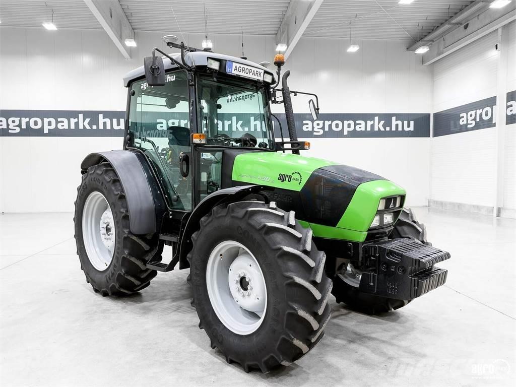 Deutz-Fahr Agrofarm 430G tractor, 40 km/h with creeper, air b 曳引機