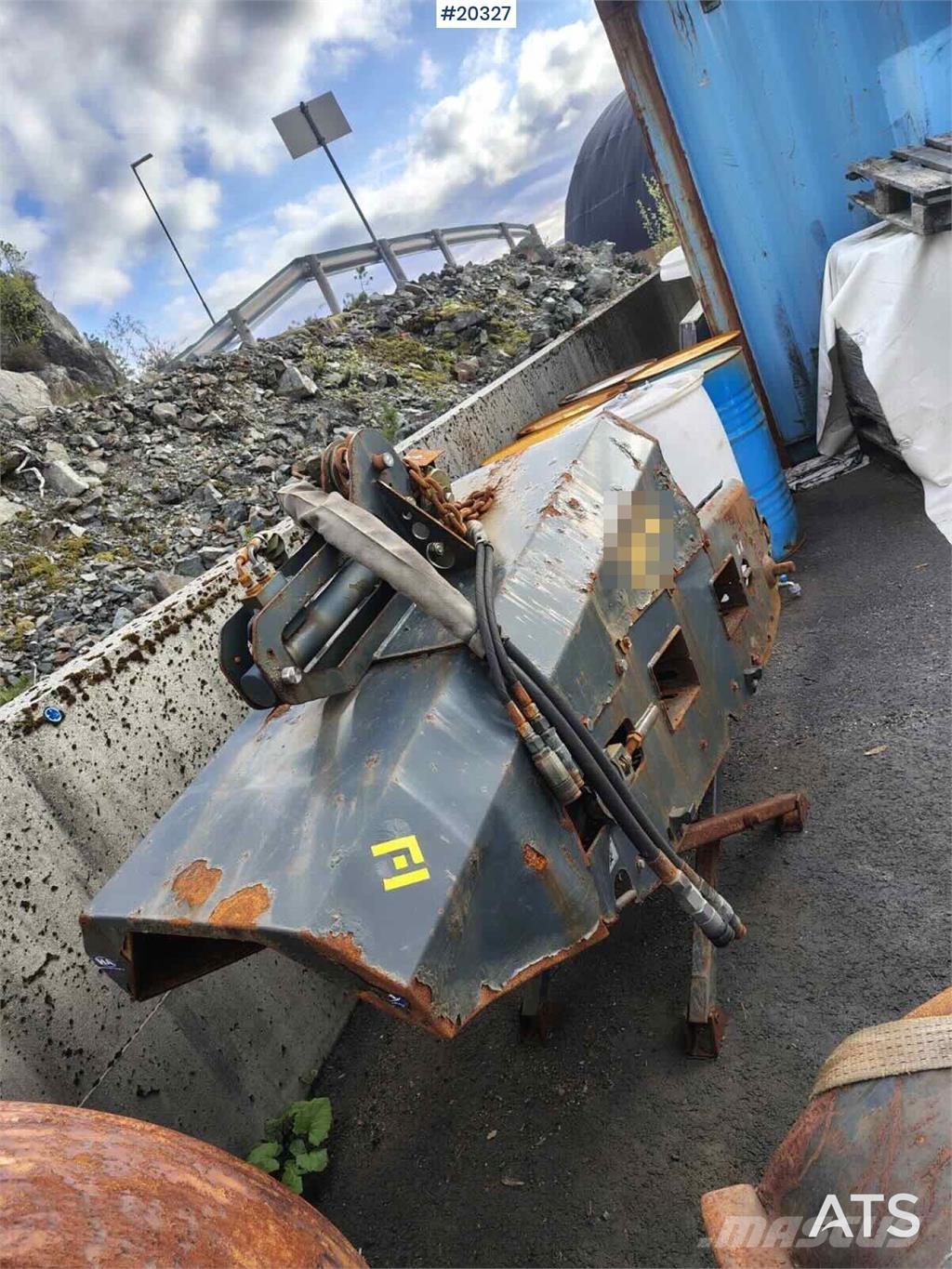 Bomag BM600/15 Asphalt milling machine. WATCH VIDEO 瀝青冷銑刨機/銑床