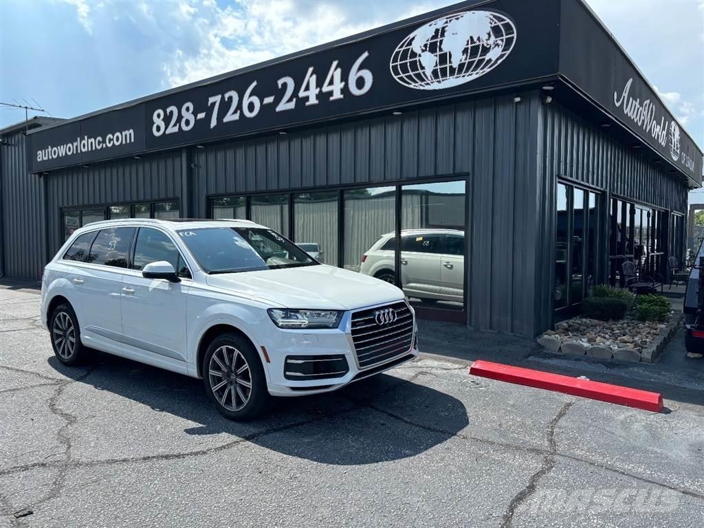 Audi Q7 3.0 Premium Plus quattro 汽車