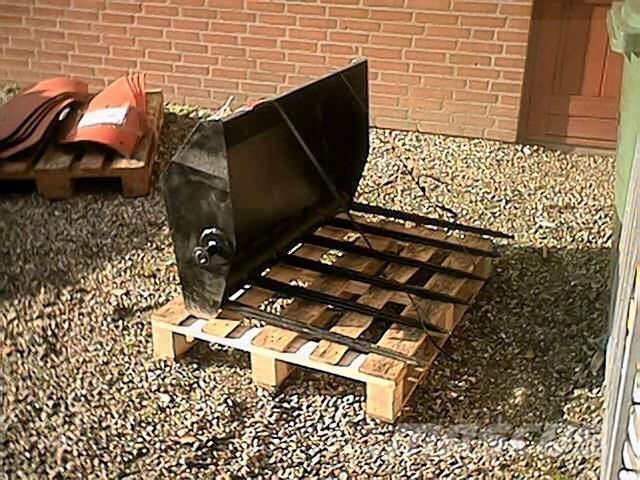 Veto 900 - Gødningsgrab 前端裝載機和挖掘機