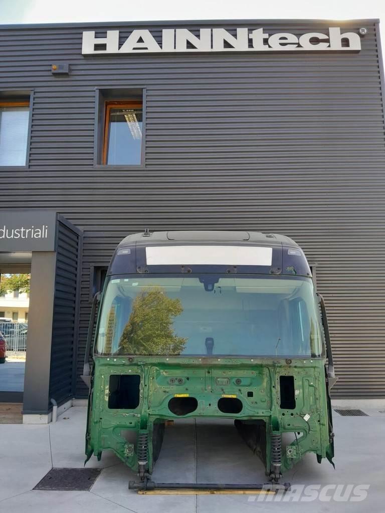 Volvo FH4 駕駛室與內部