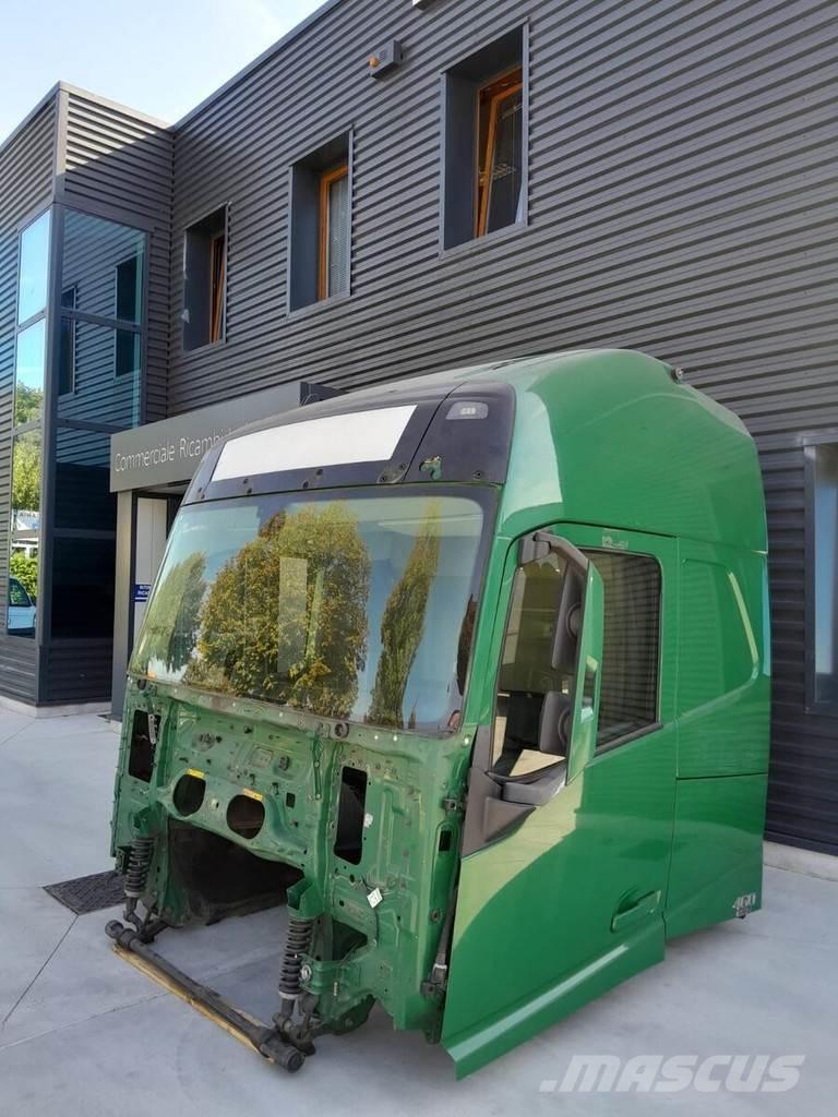 Volvo FH4 駕駛室與內部