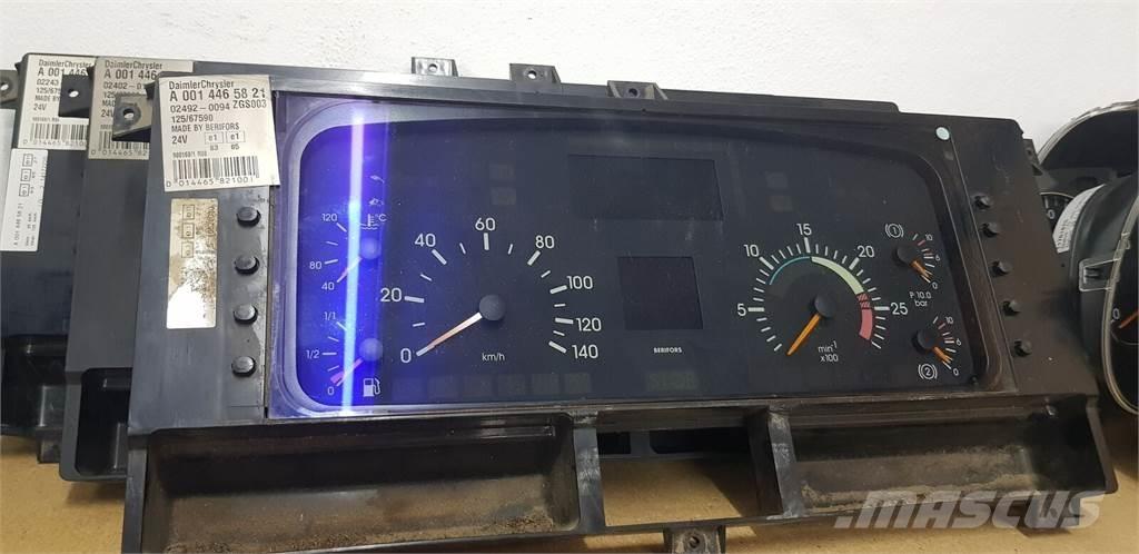 Mercedes-Benz ACTROS 電子設備