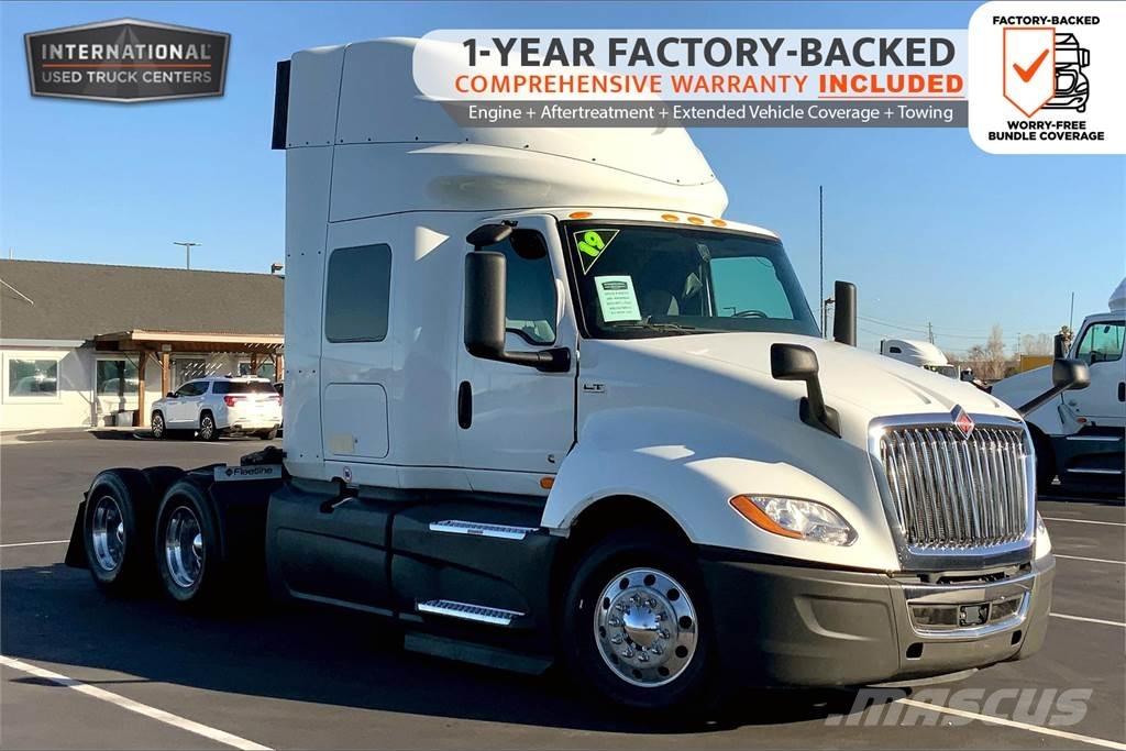 International LT625 6x4 曳引機組件