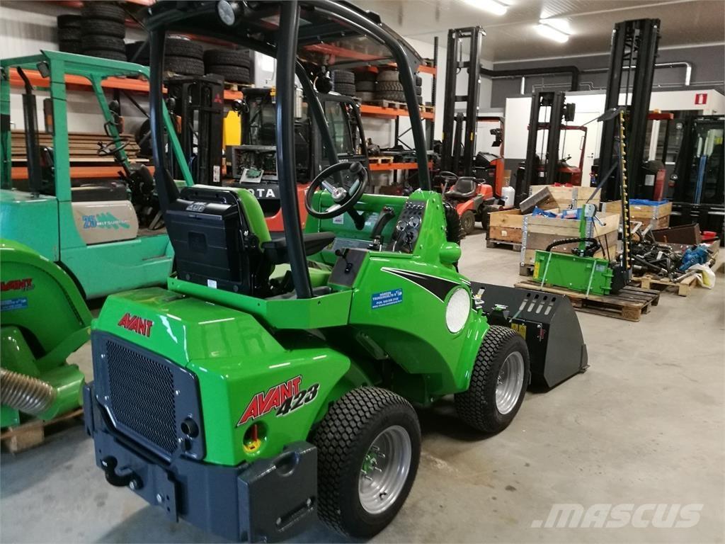 Avant 423 (vuokrattavissa) 其他農業機械