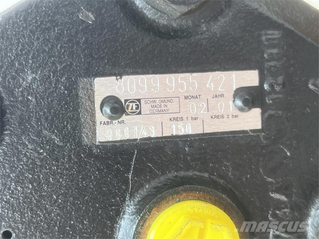 Compact Truck CT2 steering box 起重機組件和設備