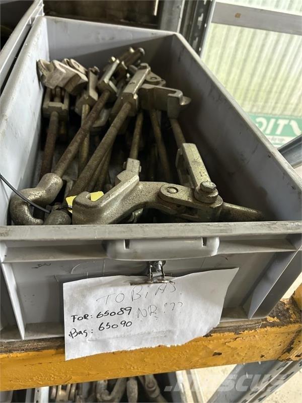 - - - 600/65-38 30MM 輪胎、車輪和輪圈